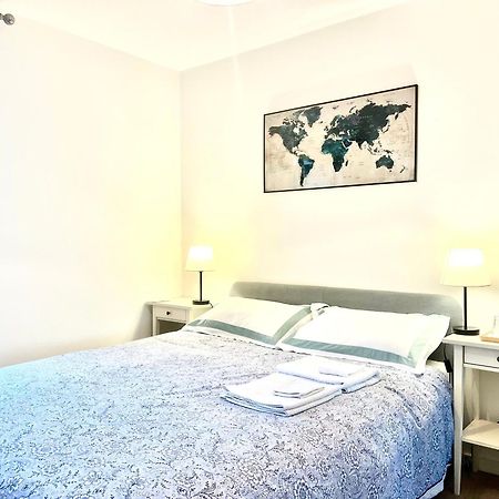 דבלין The Room King Size Bed And Private Bathroom מראה חיצוני תמונה