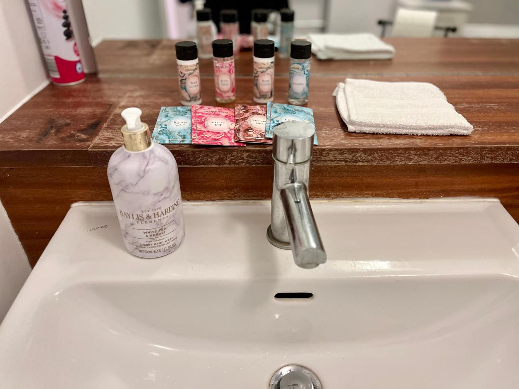 דבלין The Room King Size Bed And Private Bathroom מראה חיצוני תמונה